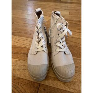 Universal Thread Womens 7.5 Canvas Lace-Up & Zip Chunky Sole Boots Beige